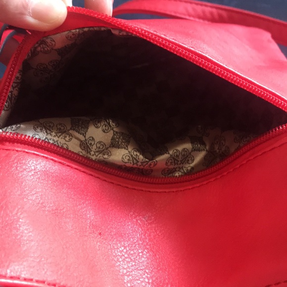 MIchael Kors Purse - Picture 8 of 8